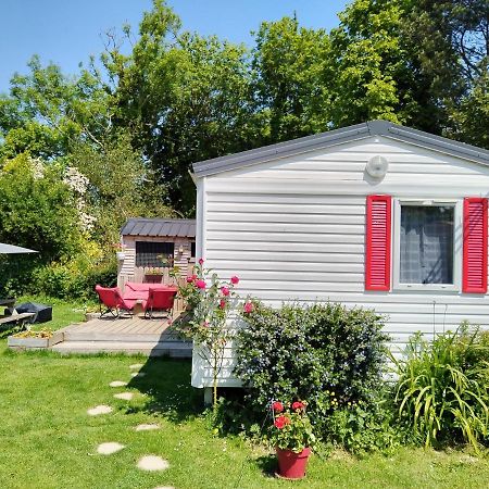Mobil-Home Coin De Paradis En Cote D'Opale Sur Terrain Prive Et Sa Caravane Hermelinghen Екстериор снимка