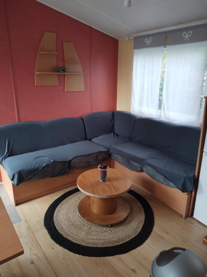 Mobil-Home Coin De Paradis En Cote D'Opale Sur Terrain Prive Et Sa Caravane Hermelinghen Екстериор снимка