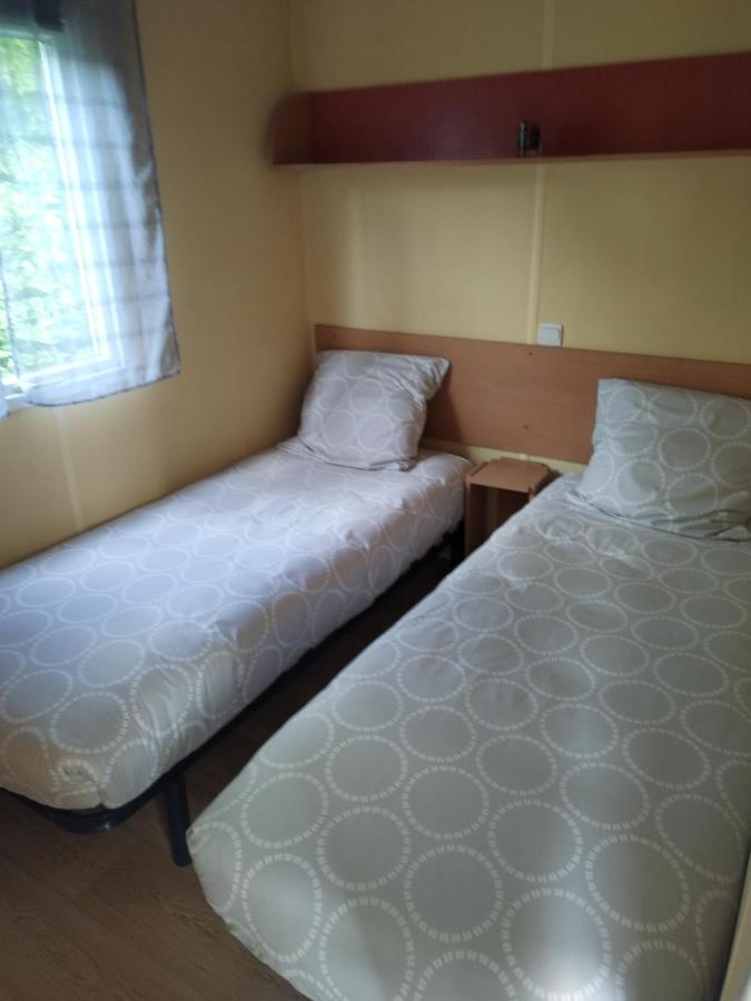 Mobil-Home Coin De Paradis En Cote D'Opale Sur Terrain Prive Et Sa Caravane Hermelinghen Екстериор снимка